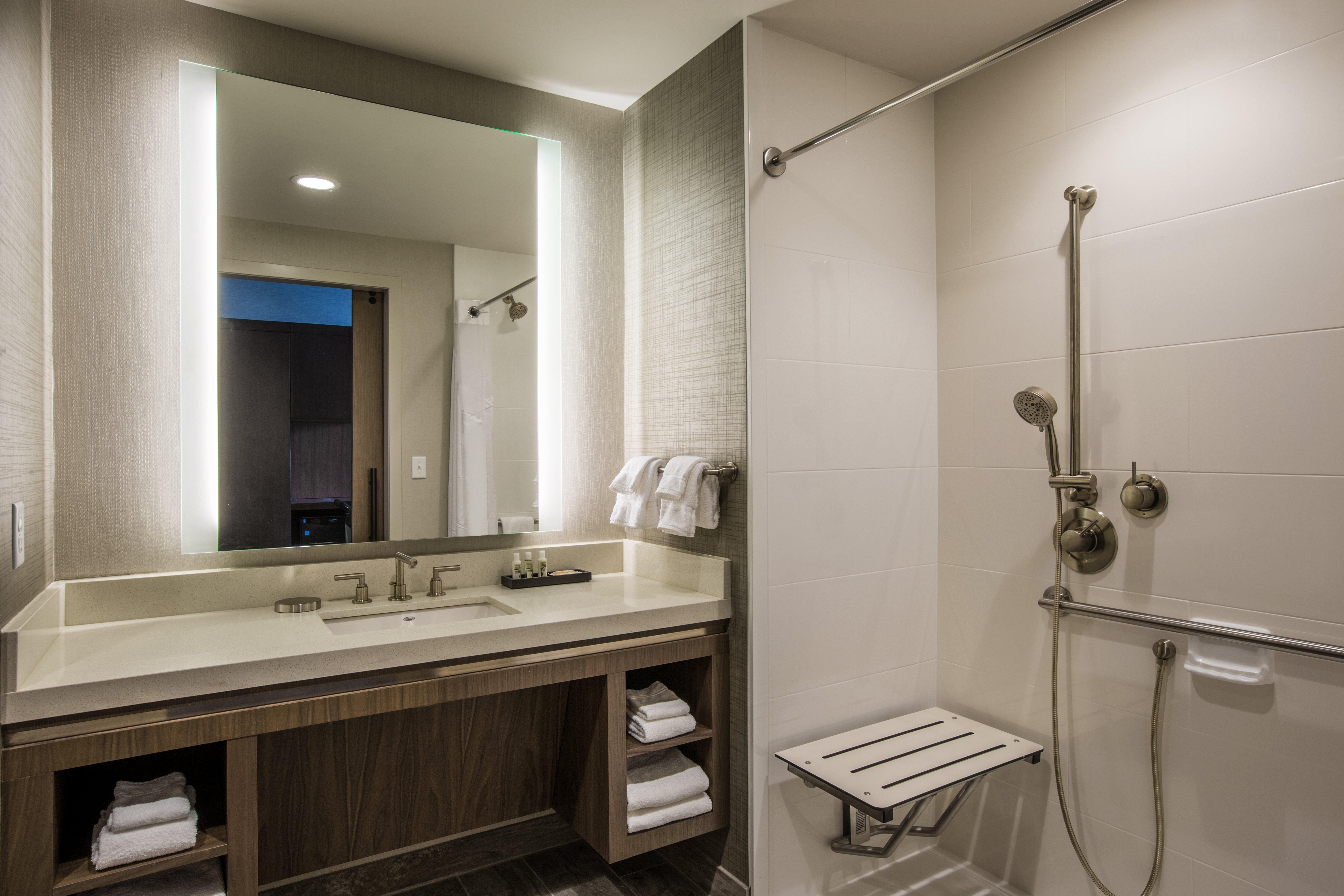 Holiday Inn Portland West - Hillsboro By Ihg Exterior foto